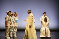 Bild: Sein oder nicht sein - der Theaterjugendclub bringt "Hamlet" auf die B&uuml;hne