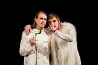 Bild: Sein oder nicht sein - der Theaterjugendclub bringt "Hamlet" auf die B&uuml;hne