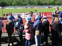 Bild: Vor und nach dem Spiel gegen den BAK