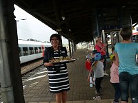 Bild: Neuen Zug in Leinefelde begr&uuml;&szlig;t