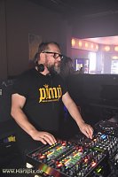 Bild: It&acute;s Summer Bitch in der Webe