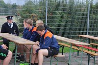 Bild: Leistungsspange von jungen Feuerwehrleuten erk&auml;mpft