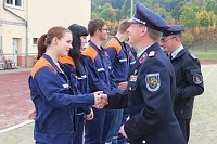 Bild: Leistungsspange von jungen Feuerwehrleuten erk&auml;mpft