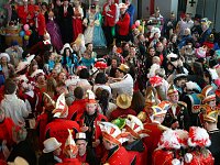 Bild: Empfang im Foyer am Rosenmontag