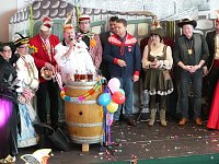 Bild: Empfang im Foyer am Rosenmontag