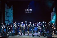 Bild: Vorhang auf f&uuml;r die Kinder der Nacht - B&uuml;hnenball 2018 im Nordh&auml;user Theater
