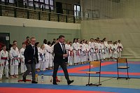 Bild: Titel und Medaillen beim Karate