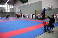 Bild: Titel und Medaillen beim Karate