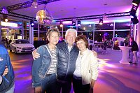 Bild: Afterwork-Party im Mercedes-Autohaus
