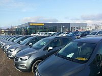 Bild: Modernes OPEL-Autohaus entstand in 8 Monaten Bauzeit