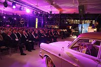 Bild: Er&ouml;ffnung des Opel-Autohauses