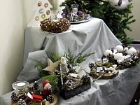 Bild: Adventsmarkt im Seniorenheim