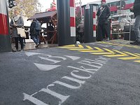 Bild: Weihnachtsmarkt-Festung in Berlin