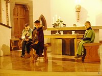 Bild: Elisabeth-Spiel in der Kirche