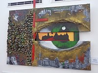 Kontraste in der Galerie Bild: Kontraste in der Galerie