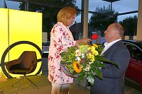 Bild: Marijke Amado begeisterte im Autohaus Peter mit lecker Abend