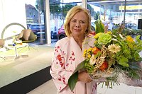 Bild: Marijke Amado begeisterte im Autohaus Peter mit lecker Abend