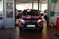 Bild: Autos an THC-M&auml;dels &uuml;bergeben