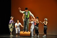 Salto Mortale im Theater Bild: Salto Mortale im Theater