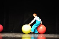 Salto Mortale im Theater Bild: Salto Mortale im Theater