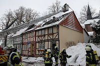 Bild: Dachstuhlbrand griff auf Nachbarh&auml;user &uuml;ber