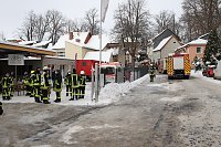 Bild: Dachstuhlbrand griff auf Nachbarh&auml;user &uuml;ber