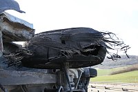 Bild: Reifenplatzer f&uuml;hrt zu Unfall