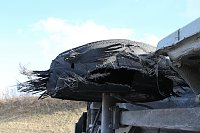 Bild: Reifenplatzer f&uuml;hrt zu Unfall