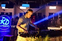 Bild: Livemusik aus dem Fitnessloft