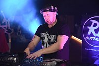Bild: Livemusik aus dem Fitnessloft