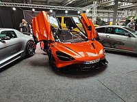 Bild: Peter Blei unterwegs auf der Erfurter Automobilmesse