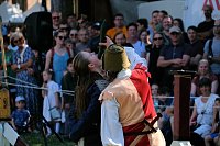 Bild: Ritterspektakel auf der Ronneburg zum Pfingstsamstag