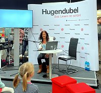 Bild: Bibliotheksteam auf der Buchmesse