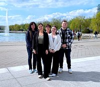 Bild: Bibliotheksteam auf der Buchmesse