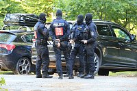Bild: Polizeieinsatz am Hufhaus