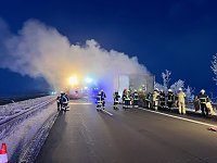 Bild: Lkw Brand auf der A38