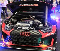 Bild: Peter Blei unterwegs auf der Automesse Erfurt