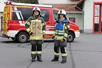 Bild: Neue Bekleidung der Feuerwehrleute