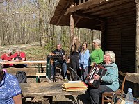 Bild: Wandergruppe im April