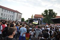 Bild: Public Viewing auf den Petersberg