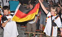 Bild: Public Viewing auf den Petersberg