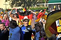 Bild: Public Viewing auf den Petersberg