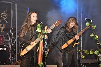 Bild: John Michae Kelly & Frau Maite Itoiz im Gehege