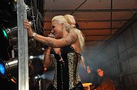 Bild: John Michae Kelly & Frau Maite Itoiz im Gehege