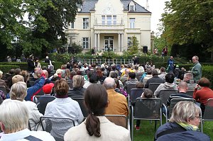 Eröffnung im Meyenburg-Park
