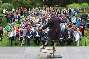 Eröffnung im Meyenburg-Park