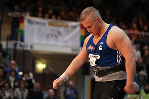 M&auml;nner beim Indoor