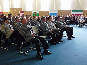 Ins Amt eingef&uuml;hrt