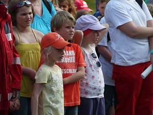 Junge Sanit&auml;ter im Wettstreit