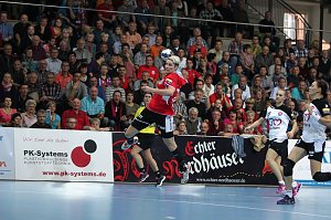 THC gewinnt den CL-Auftakt